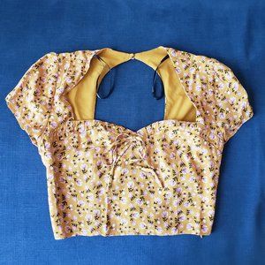Forever 21 dainty floral yellow sweetheart blouse